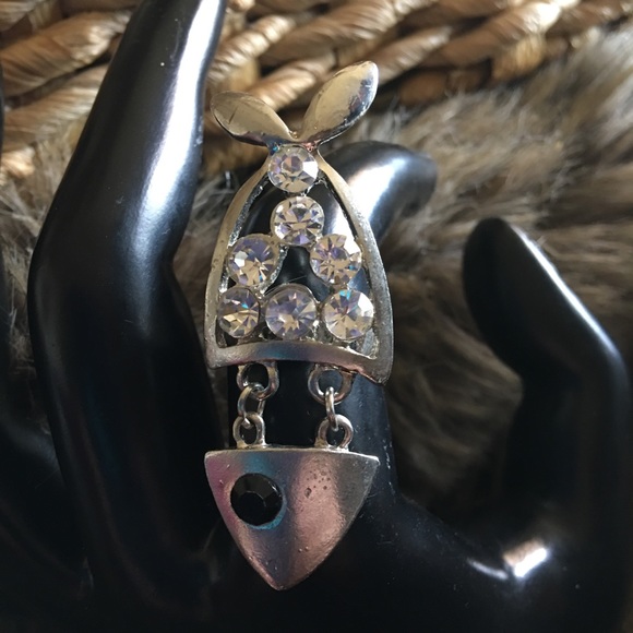 Vintage dangle head rhinestone fish ring - Picture 4 of 6